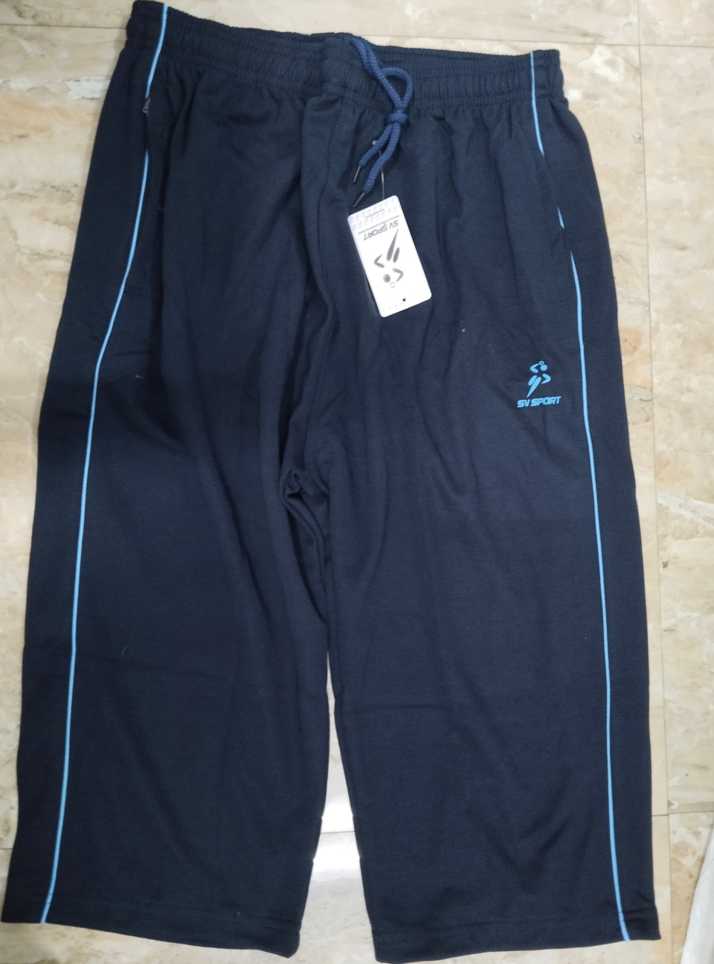 IC-19 Matty 3/4 Short